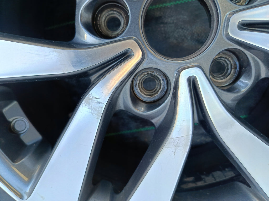 FELGA ALUMINIOWA HYUNDAI I30 I40 52910-G4200 6.5X16 5X114.3 ET50