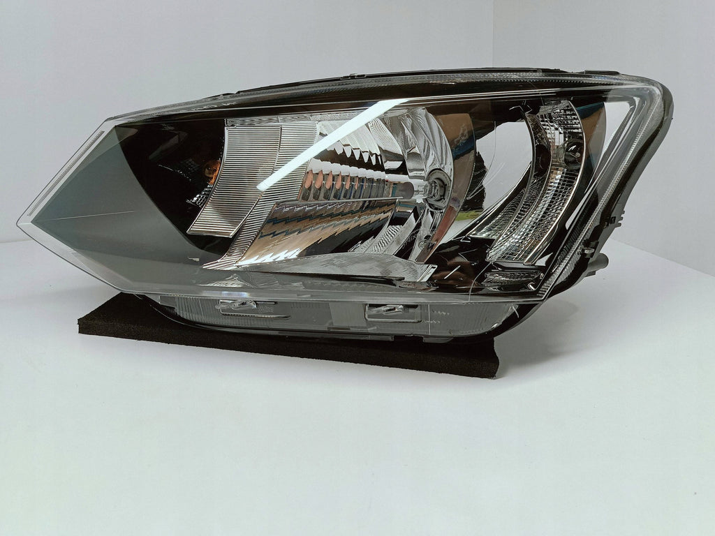 Skoda Fabia III 3 NJ3 14- LAMPA LEWA PRZÓD PRZEDNIA ZWYKŁA H4 6V1941015