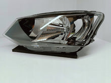 Laden Sie das Bild in den Galerie-Viewer, Skoda Fabia III 3 NJ3 14- LAMPA LEWA PRZÓD PRZEDNIA ZWYKŁA H4 6V1941015