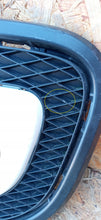 Laden Sie das Bild in den Galerie-Viewer, VOLKSWAGEN UP UP! 11- KÜHLERGRILL STOSSFÄNGER VORNE 1S0853677E