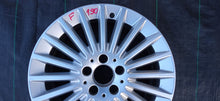 Laden Sie das Bild in den Galerie-Viewer, FELGA ALUMINIOWA MERCEDES W205 C KLASA 7.0"x17" 5X112 ET48.5 A2054015600