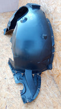 Load image into Gallery viewer, SEAT ARONA 17- NADKOLE LEWY PRZÓD LEWE PRZEDNIE 6F9805911