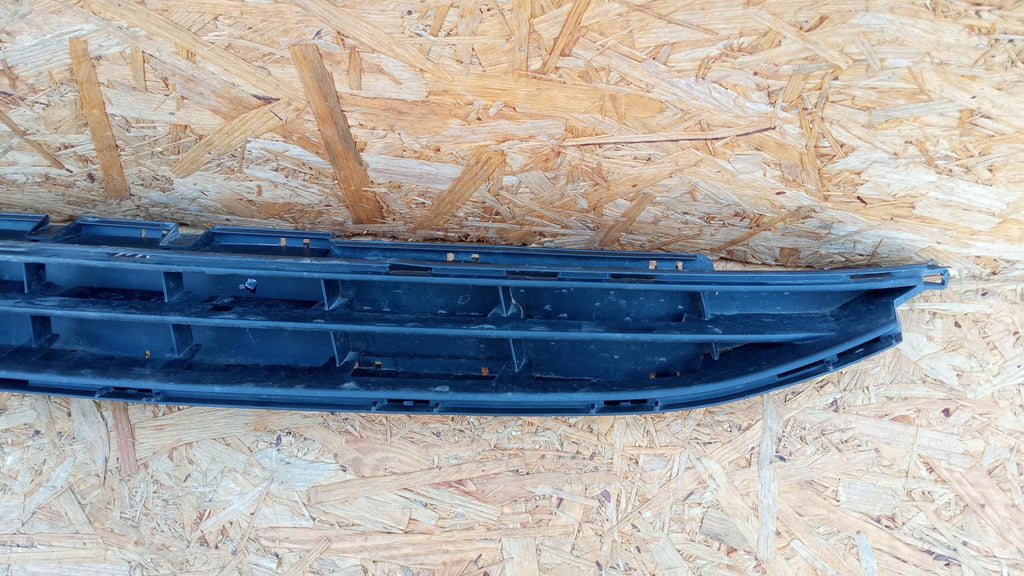 OPEL CORSA E 14- KÜHLERGRILL UNTEN BLENDE