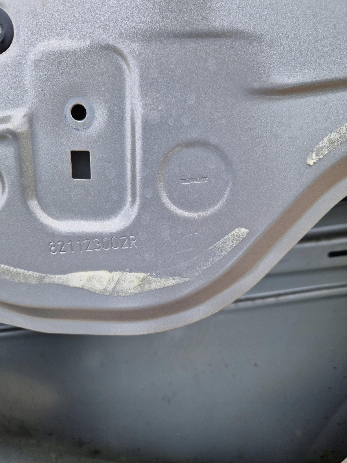 Renult Kadjar 15- Rear Right Door Rear 821525757R — photo 10 of 16