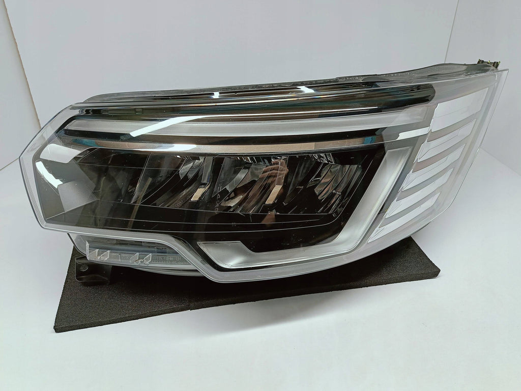 RENAULT TRAFIC III LIFT 4 21- SCHEINWERFER LINKS LED PURE VISION 260601790R