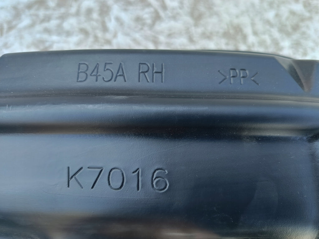 MAZDA 3 III BM 13- RADHAUSSCHALE RECHTS VORNE NEU B45A-56-130H
