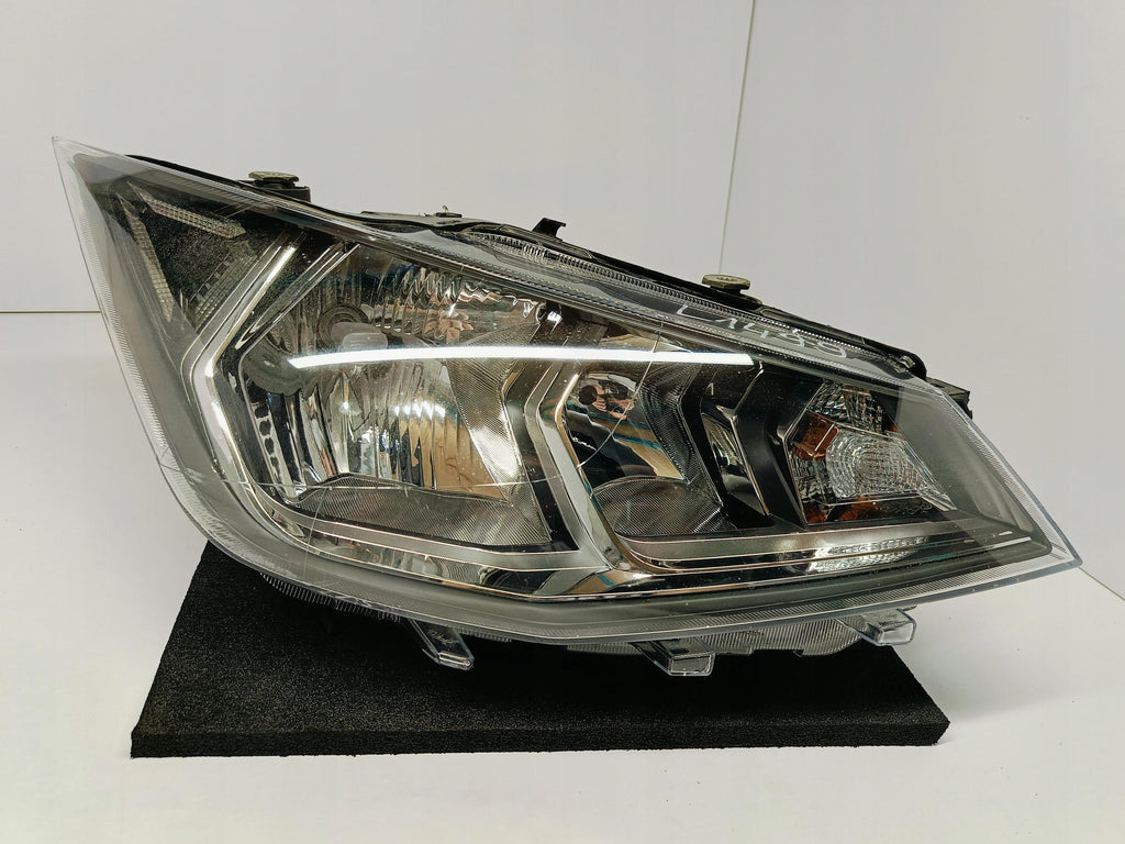 SEAT IBIZA V 6F1 17- LAMPA PRAWA PRZÓD PRZEDNIA ZWYKŁA+LED 6F19410116A