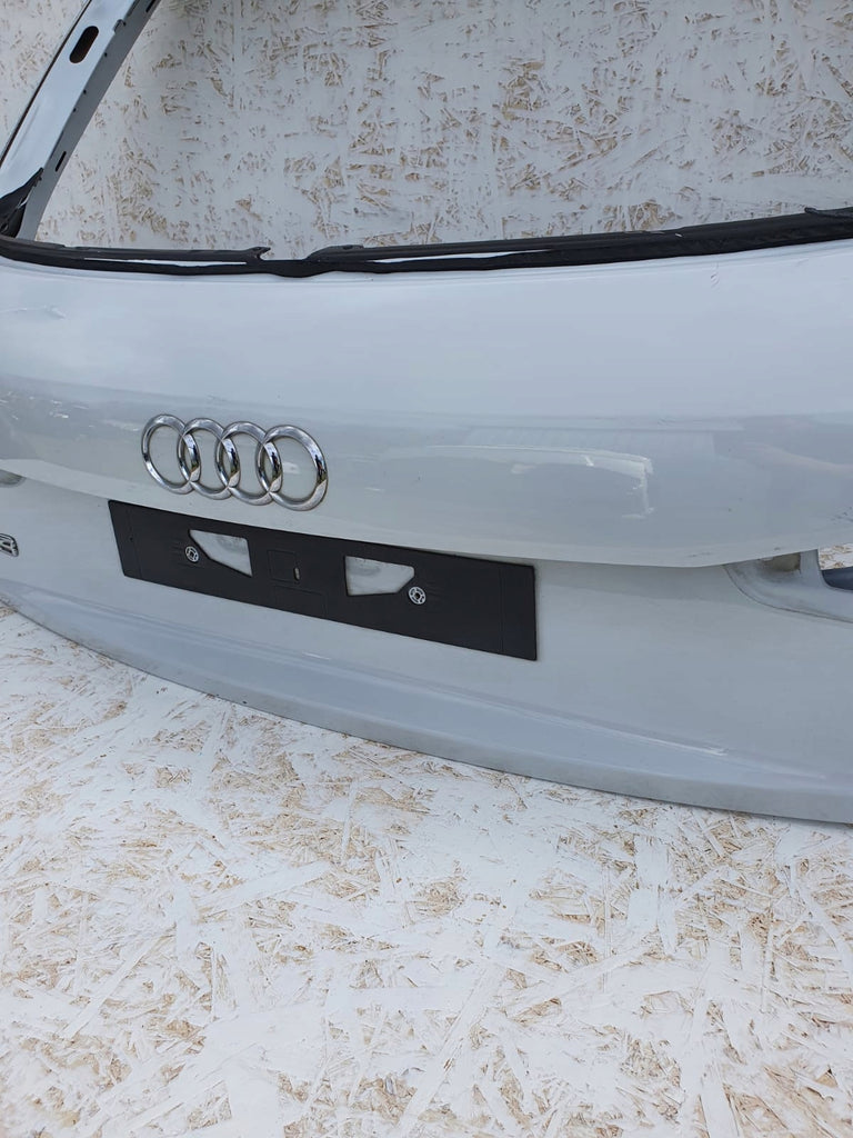 AUDI Q3 8UO HECKKLAPPE HINTEN