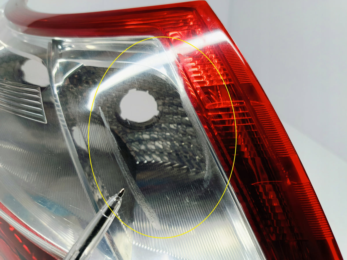 Suzuki Swift IV MK7 10- Rear Right Light Right Rear 35603-68L00 — photo 11 of 14