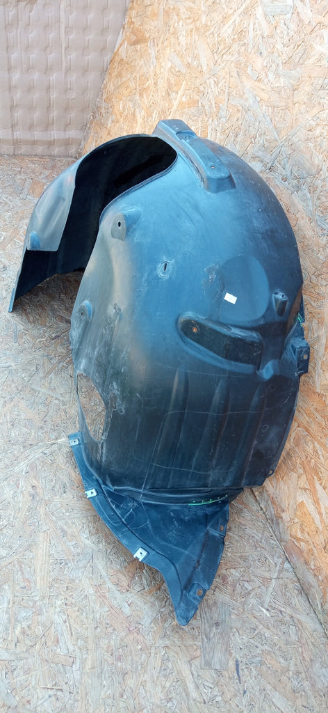 AUDI A3 8V5 13- RADKASTEN VORNE LINKS 8V5821171