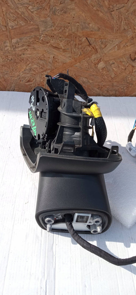 Volvo XC60 II 17- LUSTERKO ZEWNĘTRZNE BOCZNE LEWE 14 PIN 31424787