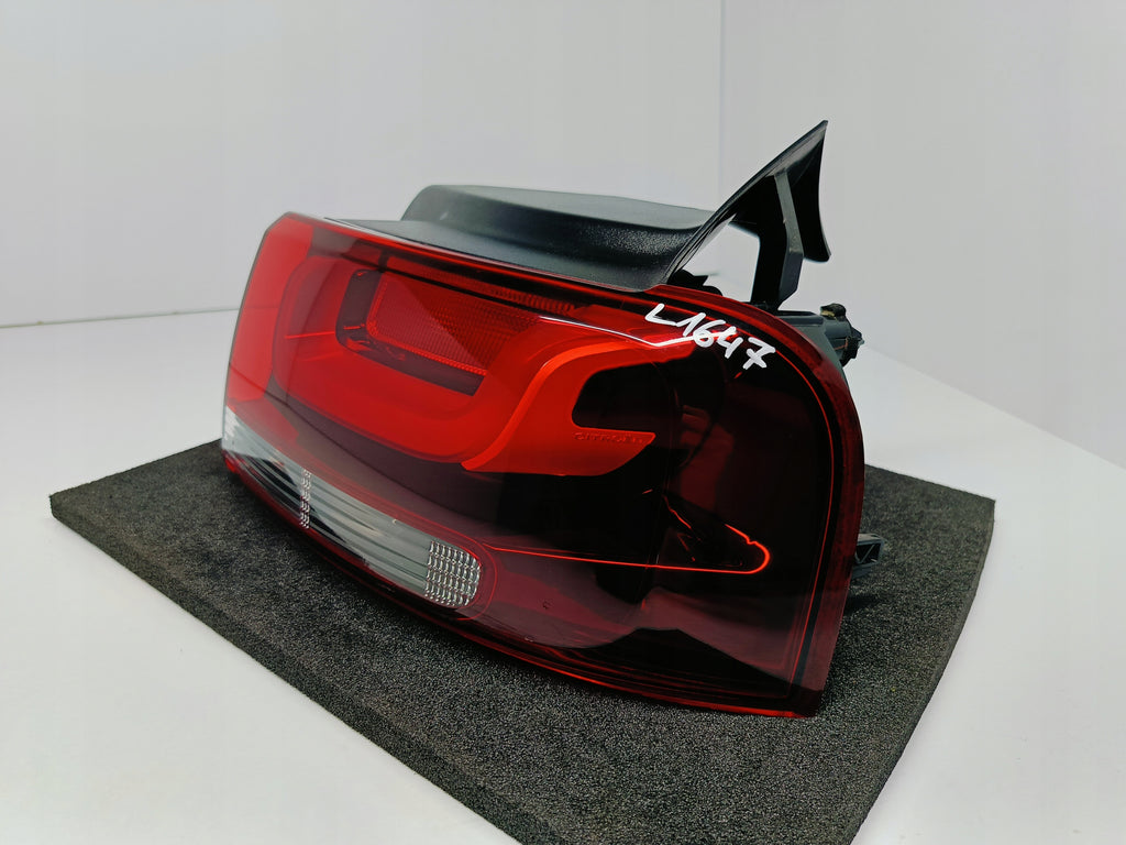 CITROEN C4 CACTUS LIFT 17- RÜCKLEUCHTE RECHTS HINTEN LED 9823950280