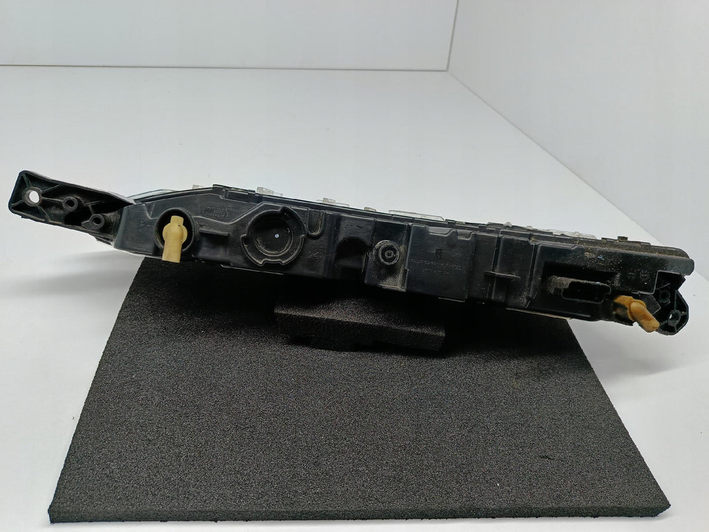 CITROEN C4 PICASSO II 13- LAMPA ŚWIATŁO DRL PRAWY PRZÓD LED 9676036480