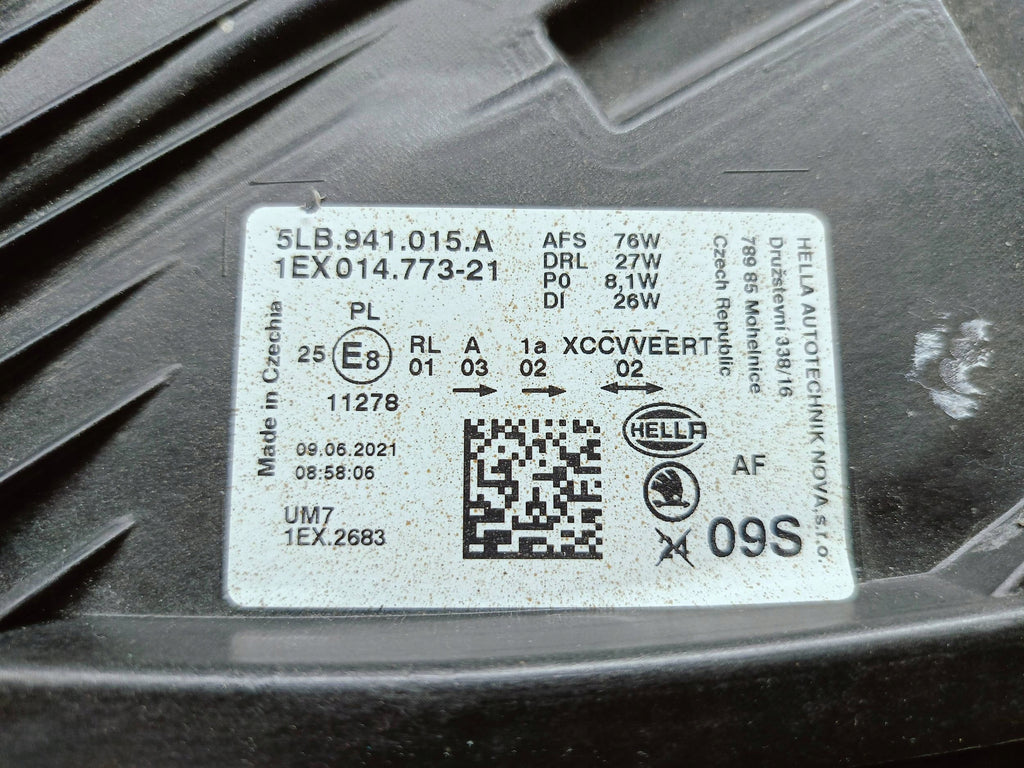 Skoda Enyaq iV 20- SCHEINWERFER LINKS VORNE VOLL-LED CRYSTAL 5LB941015A