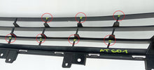 Load image into Gallery viewer, OPEL ASTRA K V LIFT 19- ATRAPA KRATKA GRILL ZDERZAKA PRZEDNIEGO 39130494