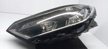 Załaduj zdjęcie do przeglądarki galerii, VOLKSWAGEN PASSAT B8 14- LAMPA REFLEKTOR LEWY PRZÓD ZWYKŁA H7 3G1941005C