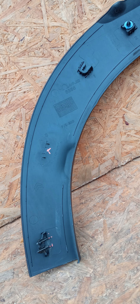 CITROEN C4 CACTUS 14- KOTFLÜGELLEISTE LINKS HINTEN 9801554477