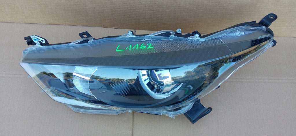 TOYOTA YARIS IV 4 19- LAMPA REFLEKTOR LEWY PRZÓD SOCZEWKA KOITO K0-6 EU