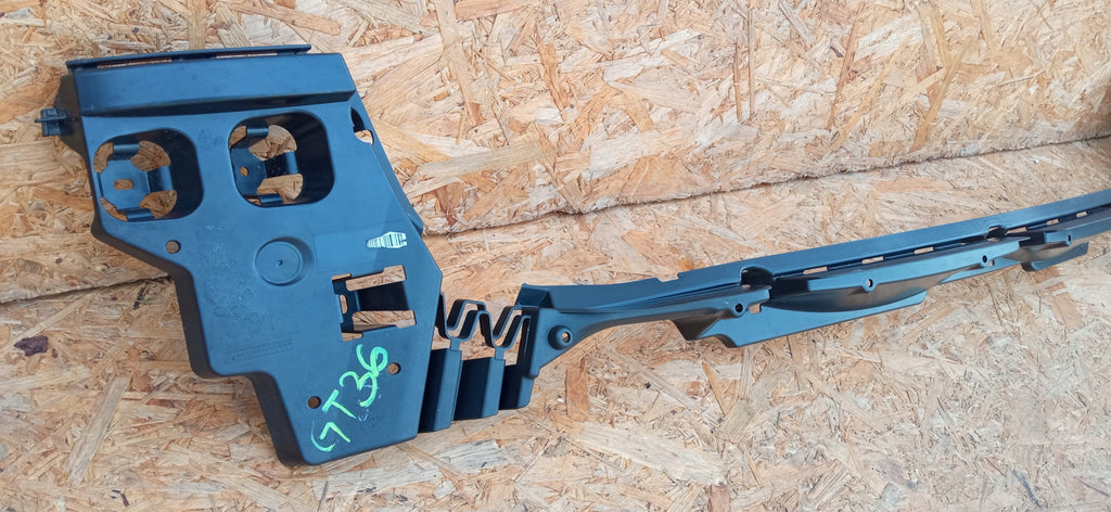 BMW 5 G31 KOMBI 17- HALTER MITTE HINTEN STOSSFÄNGER 51127387313
