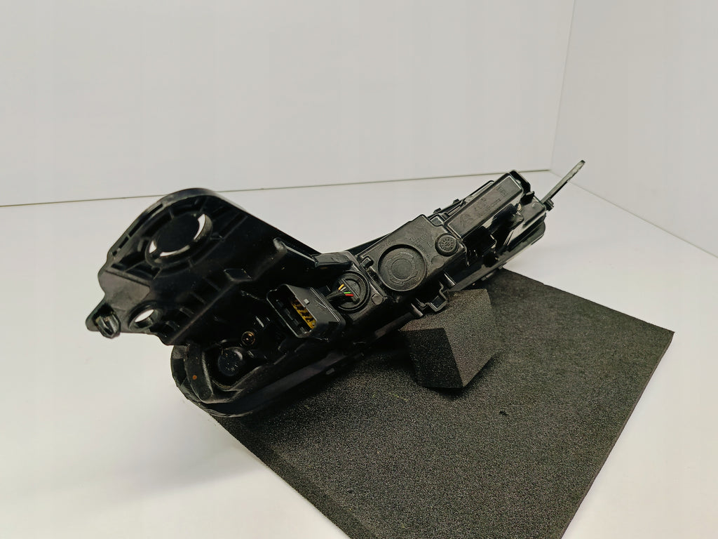 CITROEN C5 AIRCROSS 17- LAMPA LEWA ŚWIATŁO DRL LEWE PRZÓD LED 9818005180