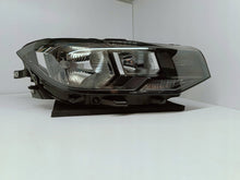 Laden Sie das Bild in den Galerie-Viewer, VOLKSWAGEN T-CROSS 2GM 18- LAMPA PRAWA PRZÓD PRZEDNIA ZWYKŁA H7 2GM941006A