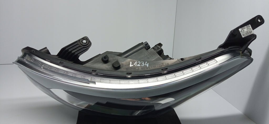 HYUNDAI I20 I 20 II 14- LAMPA REFLEKTOR LEWY PRZÓD ZWYKŁA 92101-C8000