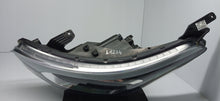 Load image into Gallery viewer, HYUNDAI I20 I 20 II 14- LAMPA REFLEKTOR LEWY PRZÓD ZWYKŁA 92101-C8000