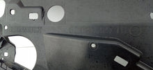 Laden Sie das Bild in den Galerie-Viewer, RENAULT CAPTUR I LIFT 17- OBERE VERSTÄRKUNG KÜHLERGRILLRAHMEN 620902271R