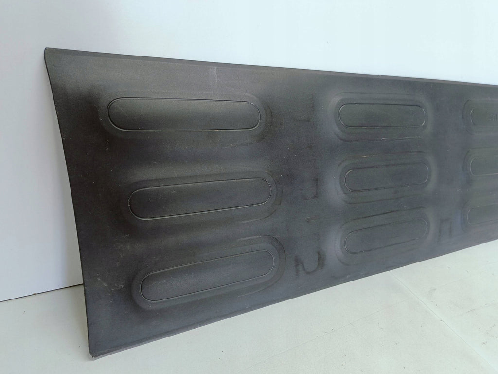 Citroen C4 Cactus 14- LISTWA NAKŁADKA DRZWI PRAWY PRZÓD AIRBUMP 9801023480