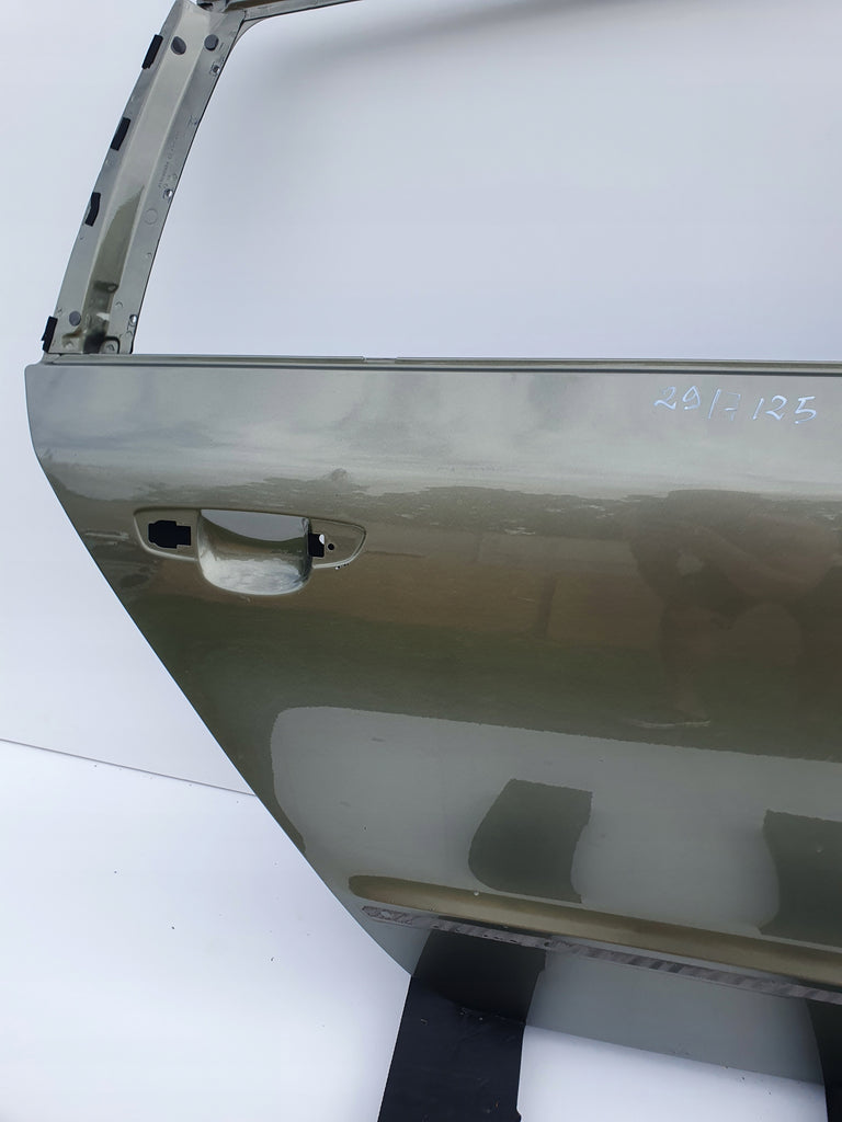 SKODA SUPERB II KOMBI 09-15 DRZWI PRAWY TYŁ PRAWE TYLNE 3T9833334