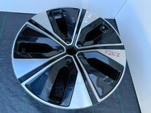 Załaduj zdjęcie do przeglądarki galerii, FELGA ALUMINIOWA POLESTAR VOLVO OE 9.0''x19'' ET53 5x108 32327782