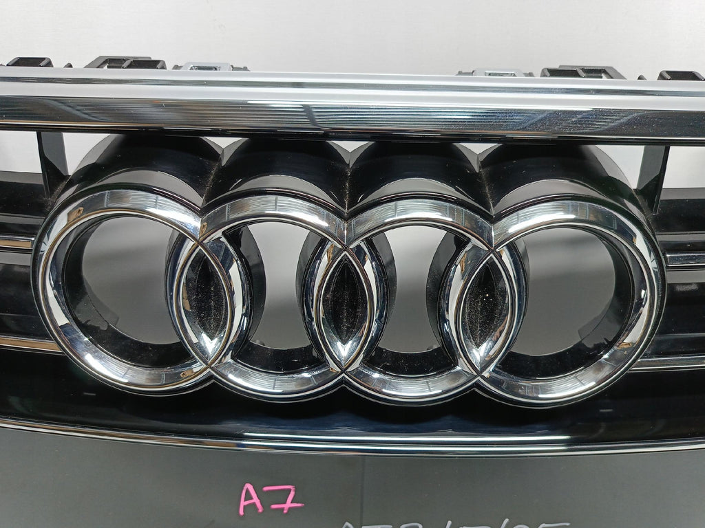 AUDI A7 S7 4G8 10- GRILL ATRAPA KRATKA ZDERZAKA PRZEDNIEGO 4G8853651C