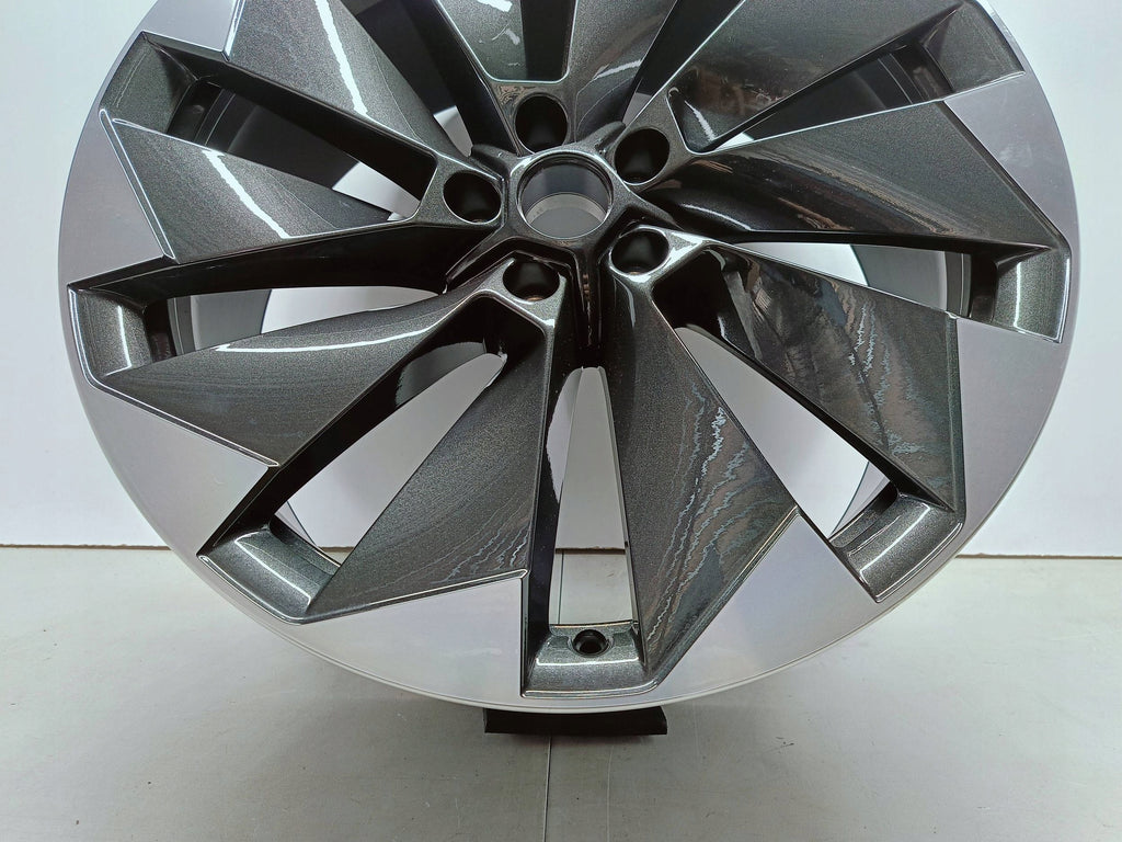 Skoda Enyaq iV 5LA 21- FELGA ALUMINIOWA 21''x8.5'' 5x112 ET40 OE 5LA601025L