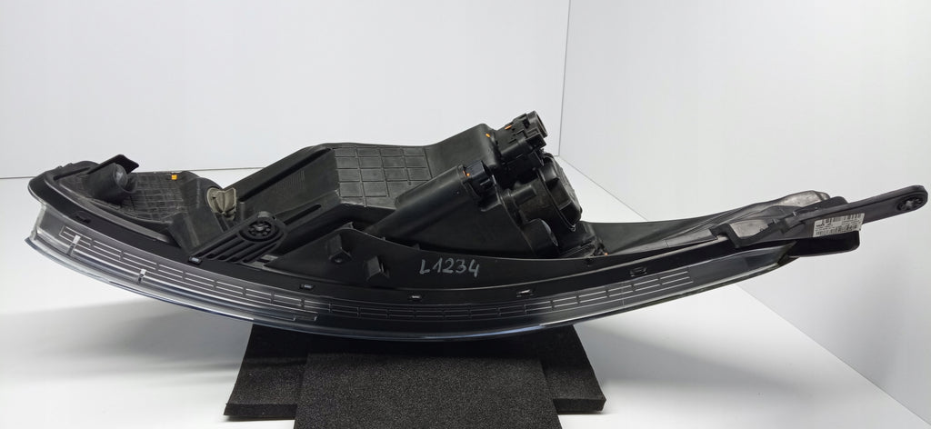 HYUNDAI I20 I 20 II 14- LAMPA REFLEKTOR LEWY PRZÓD ZWYKŁA 92101-C8000