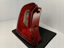 Laden Sie das Bild in den Galerie-Viewer, KIA PICANTO III 3 17- RÜCKLEUCHTE LINKS HINTEN 92401-G6