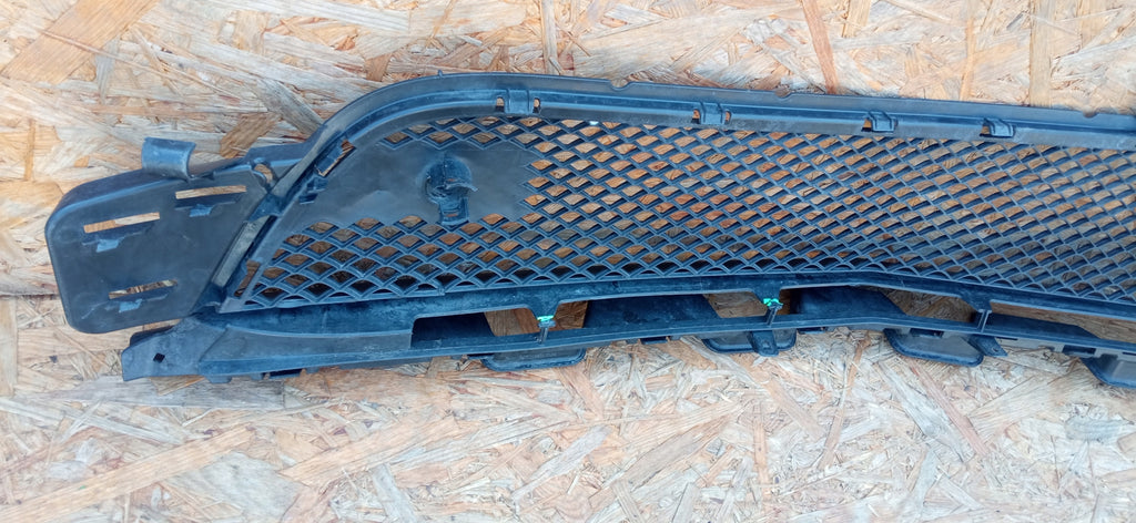 MERCEDES CLA W117 AMG 13- KÜHLERGRILL STOSSSTANGE VORNE A1178852122