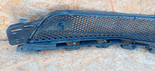 Laden Sie das Bild in den Galerie-Viewer, MERCEDES CLA W117 AMG 13- KÜHLERGRILL STOSSSTANGE VORNE A1178852122