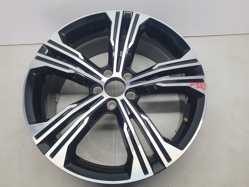 Volvo XC40 XC 40 ALUFELGE 19 ZOLL 7.5x19 ET50.5 5x108 OE 31471556