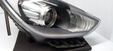 Załaduj zdjęcie do przeglądarki galerii, KIA NIRO 16- LAMPA PRAWA PRZÓD PRAWA PRZEDNIA SOCZEWKA XENON 92102-G5