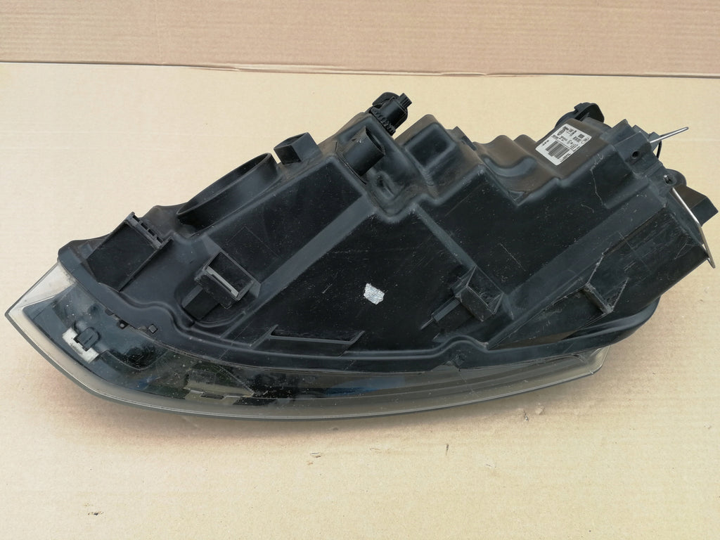 VOLKSWAGEN POLO V 6R 09- LAMPA PRAWA PRZÓD ZWYKŁA EU 6R1941016E
