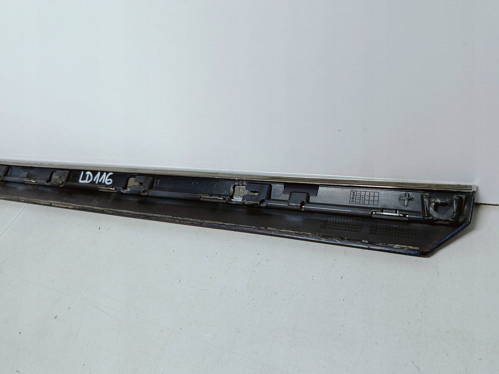 Volkswagen PASSAT B8 14- ZIERLEISTE TÜR VORNE LINKS CHROM 3G0854939