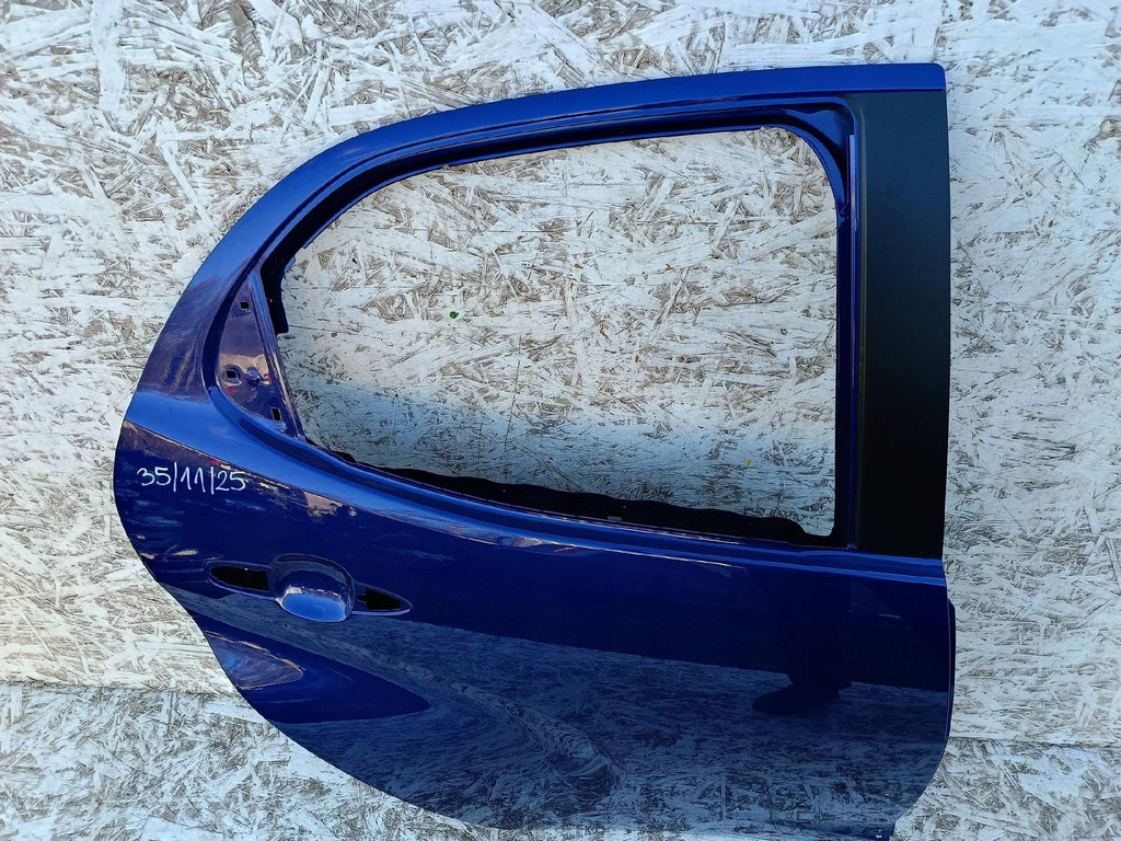 TOYOTA YARIS 4 IV DRZWI TYŁ PRAWY 20- XP210