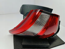 Load image into Gallery viewer, TOYOTA YARIS III LIFT 17- LAMPA LEWY TYŁ LEWA TYLNA ZWYKŁA KOITO 0D-203