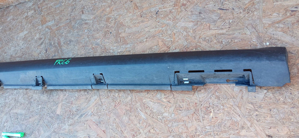 Citroen C3 III 16- SCHWELLER SCHWELLERLEISTE SCHWELLERABDECKUNG RECHTS 9813817380