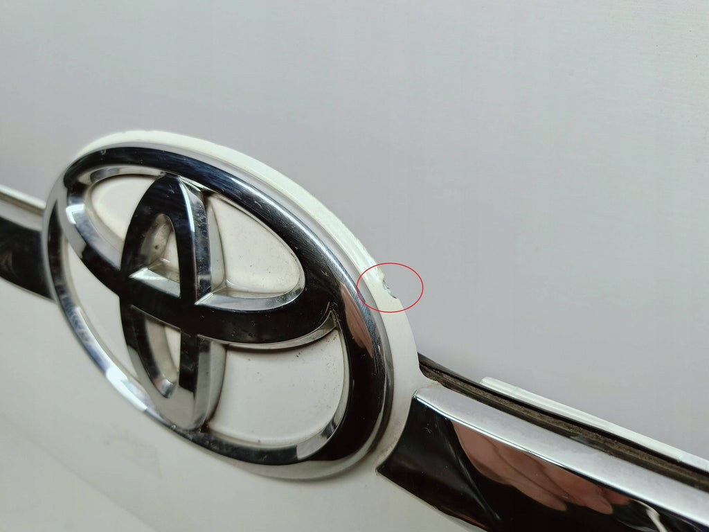 Toyota Avensis T27 LIFT 15- LISTWA BLENDA KLAPY BAGAŻNIKA TYŁ 76811-05140