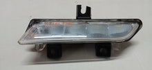 Laden Sie das Bild in den Galerie-Viewer, RENAULT CLIO 4 IV CAPTUR 12- HALOGEN DRL LINKS LEUCHTE 266059367R