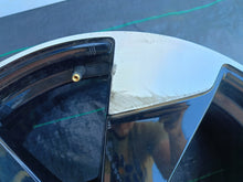Load image into Gallery viewer, FELGA ALUMINIOWA VOLVO EX-30 EX30 OE 8.0"x19" 5x108 ET48.5 30000286