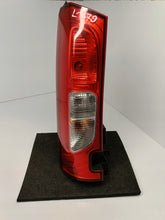Załaduj zdjęcie do przeglądarki galerii, MERCEDES CITAN W415 12- LAMPA LEWY TYŁ LEWA TYLNA A4159062800