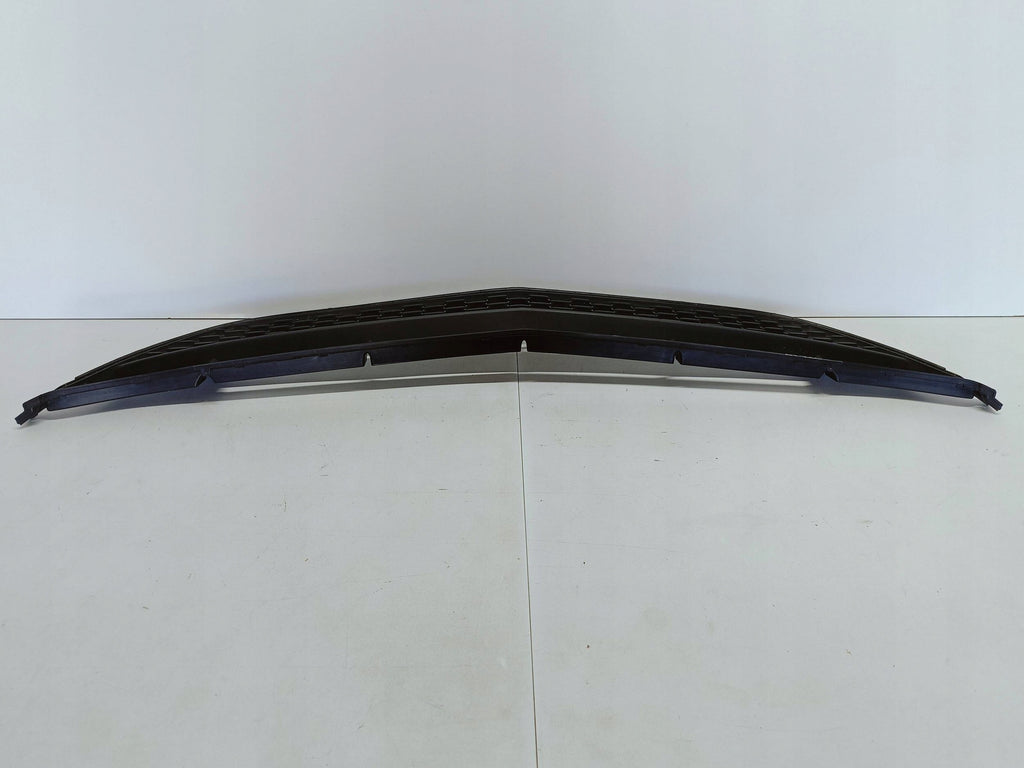 Mercedes A-KLASA W177 AMG 18- KRATKA DOLNA GRILL ZDERZAKA PRZÓD A1778859100