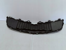 Laden Sie das Bild in den Galerie-Viewer, Chevrolet Cruze 2009- KÜHLERGRILL STOSSFÄNGER VORNE 96832937
